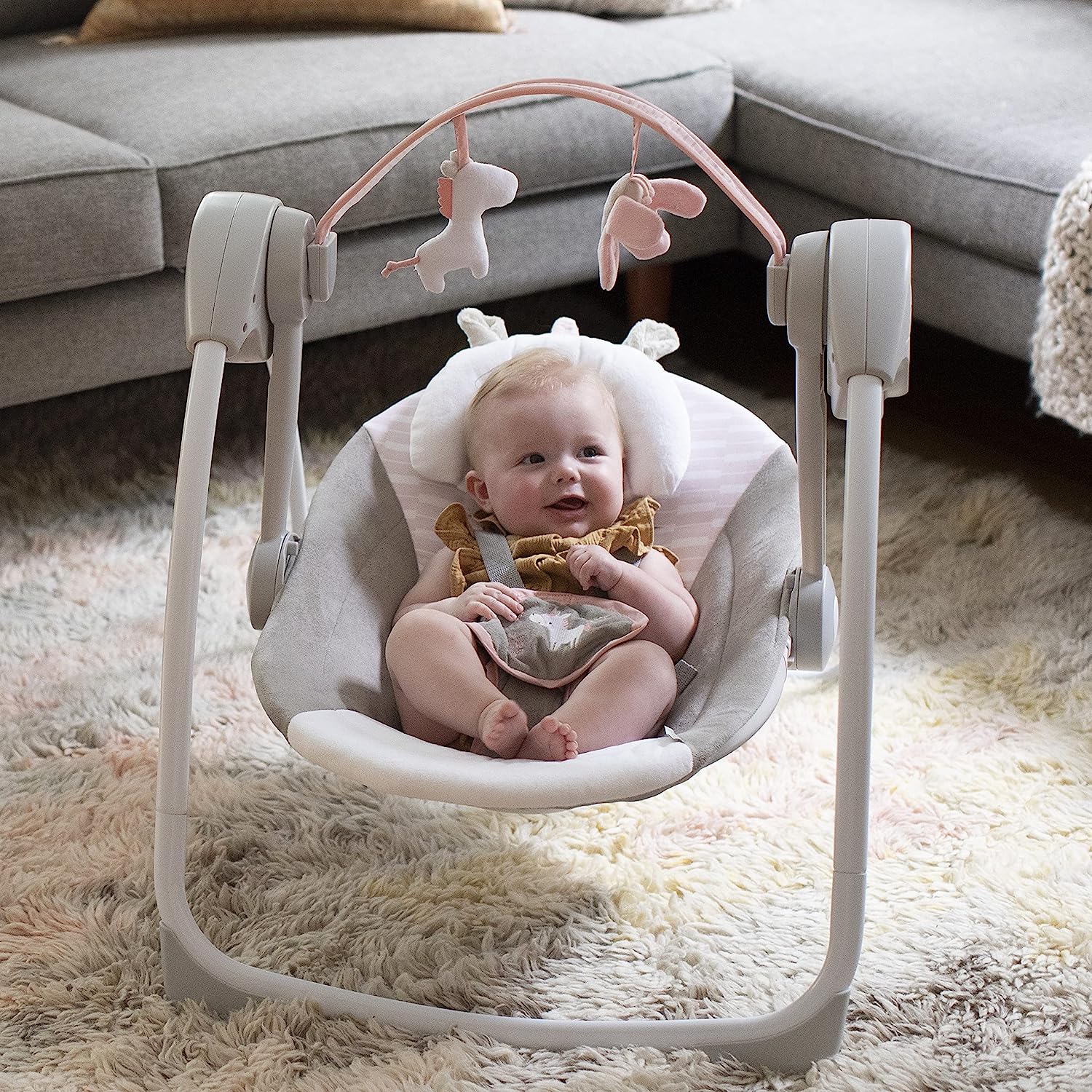 Ingenuity Soothe 'n Delight Compact Portable 6-Speed Plush Baby Swing with Music, Folds Easy, 0-9 Months 6-20 lbs (Cozy Kingdom)