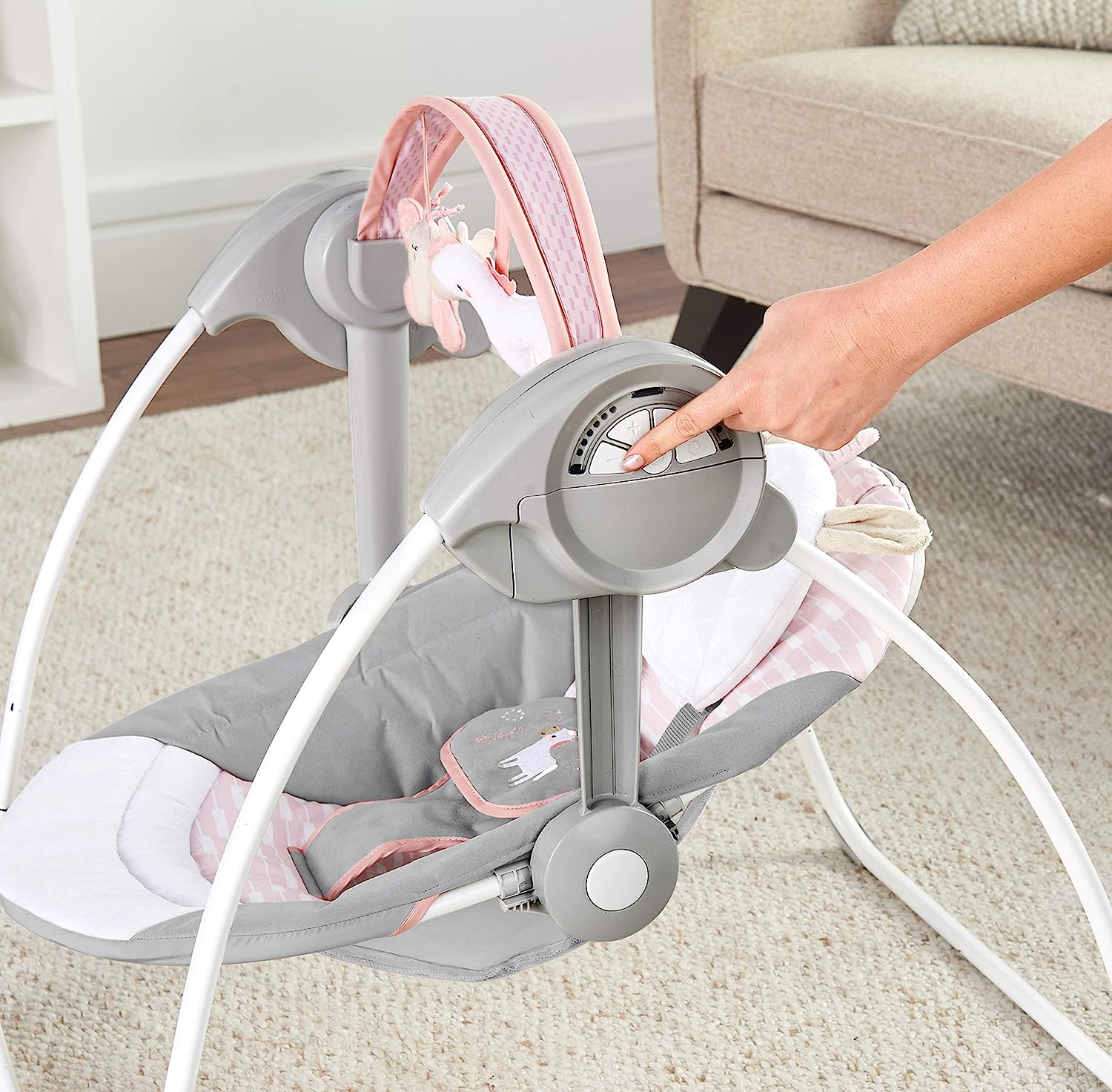 Ingenuity Soothe 'n Delight Compact Portable 6-Speed Plush Baby Swing with Music, Folds Easy, 0-9 Months 6-20 lbs (Cozy Kingdom)