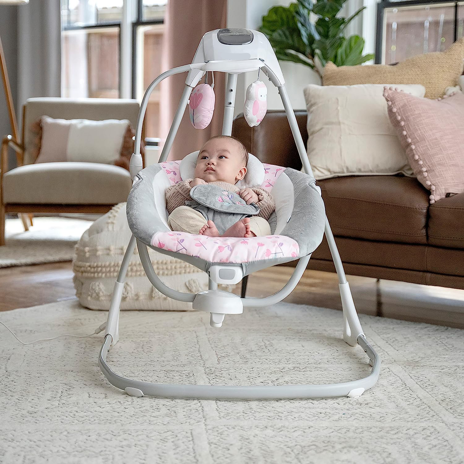Lightweight Compact 6-Speed Multi-Direction Baby Swing, Vibrations & Nature Sounds, 0-9 Months 6-20 lbs (Pink Cassidy)