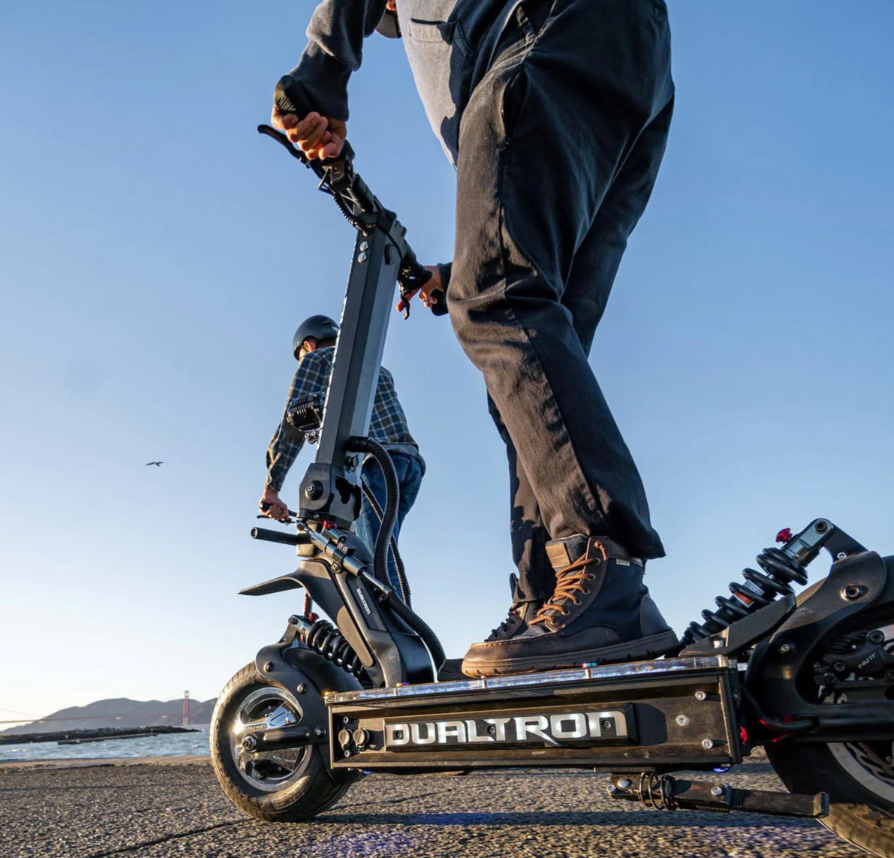 【Christmas discounts 🎄】🚀 Dualtron X Limited – 12,000W Beast Mode electric scooter | 84V Battery | Up to 200km Range ⚡